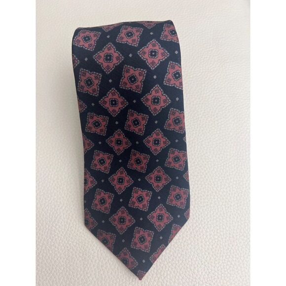 Jos A Bank Premier Collection Navy Pink Geometric Pattern Silk Necktie - Picture 2 of 6